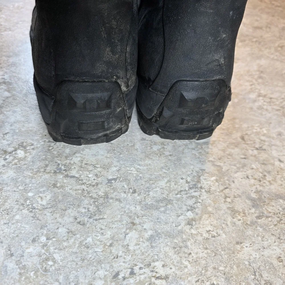 Muck Arctic Sport Steel Toe Boot Tall Waterproof Womens 8 / Mens 7 *Barely Worn.